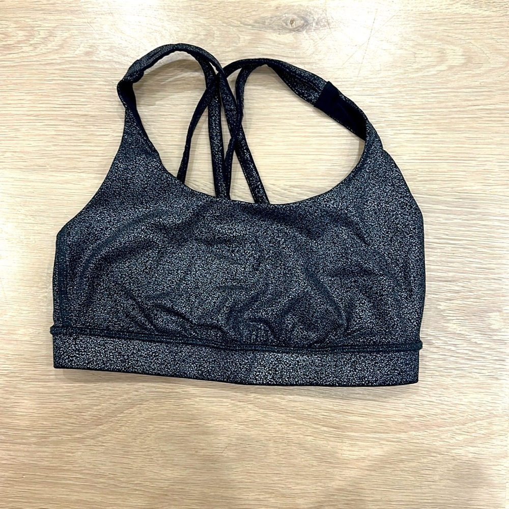 Size 4, Lululemon sports bra